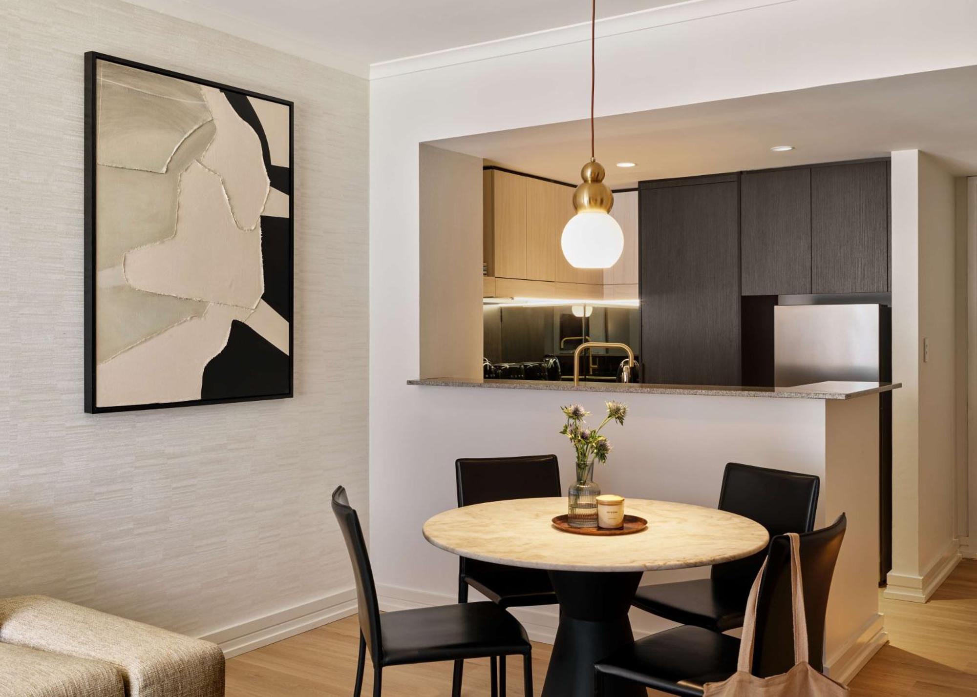 Adina Town Hall Aparthotel Sydney