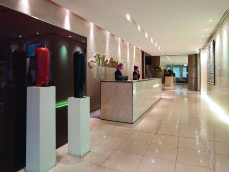 Adina Town Hall 4* Sydney
