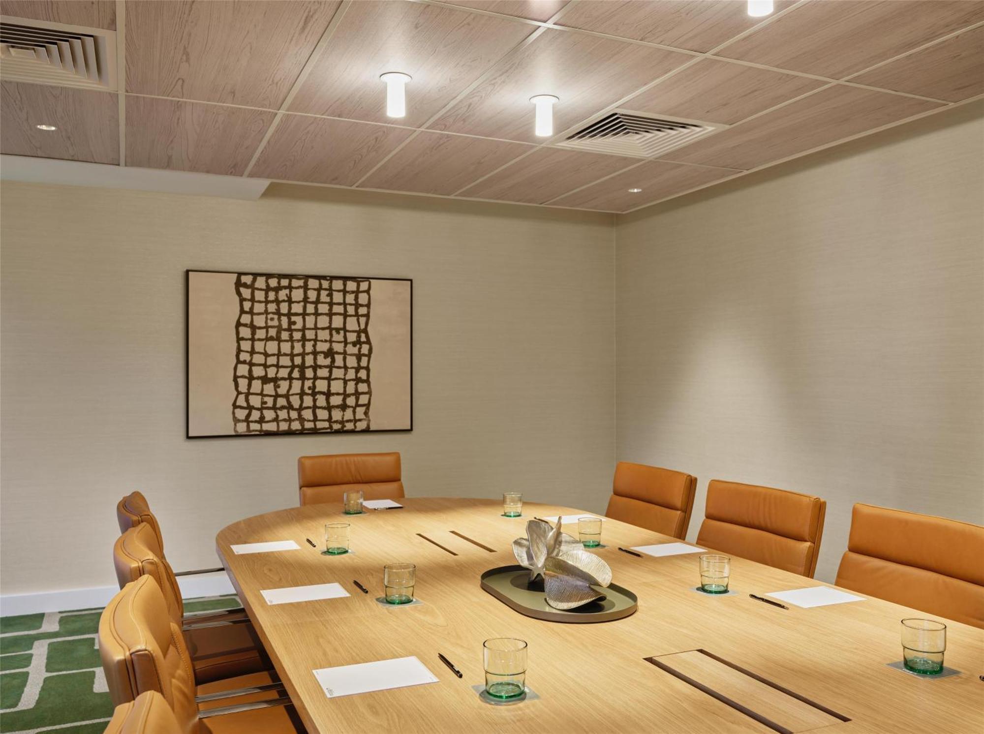 Adina Town Hall Sydney